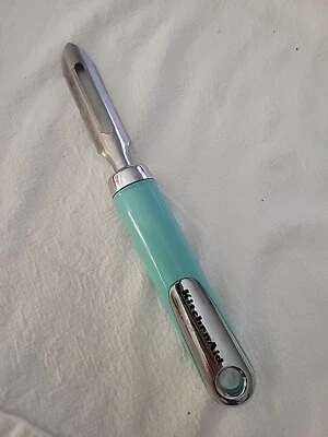 KITCHENAID TURQUOISE EURO PEELER COOKING TOOL UTENSIL POTATO VEGETABLES + - Image 1 of 4