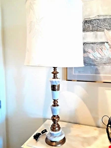 Vintage 1960s Mid Century Carrara Marble & Brass 3 Way Table Lamp - Picture 1 of 7