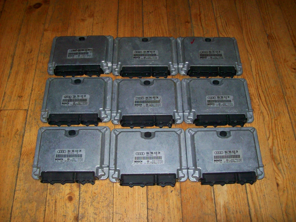 9 centraline motore nuove Audi A3 8L 1.8 20V AGN 06A906018BN 92KW 0261206126   - Immagine 1 di 1