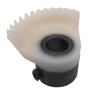#735950003 1PCS 8MM Hole Diameter Hook Drive Gear FOR Janome Kenmore Elna+ - Picture 1 of 3