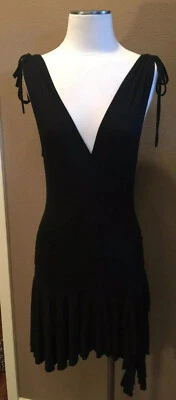 Vestido Gypsy Chic M Jersey Negro Sin Mangas con Cuello en V y Corbata Hombros Foto 1 de 4