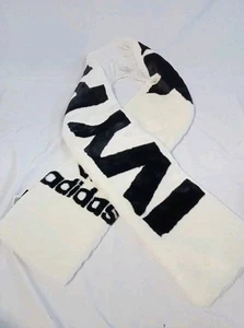 Bufanda polar Adidas x Ivy Park de gran tamaño con logotipo de bufanda - Imagen 1 de 4
