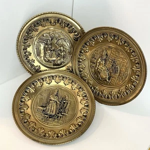 3 Brass Plates Wall Decor Pilgrims With Spinning Wheel Scenes 12" England - Picture 1 of 11