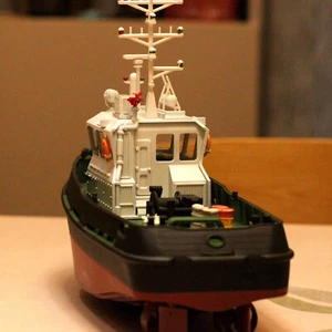 Damen Stan Tug 1606 1:72 230mm 9" RC Model Ship Kit DIY Model - Picture 1 of 14
