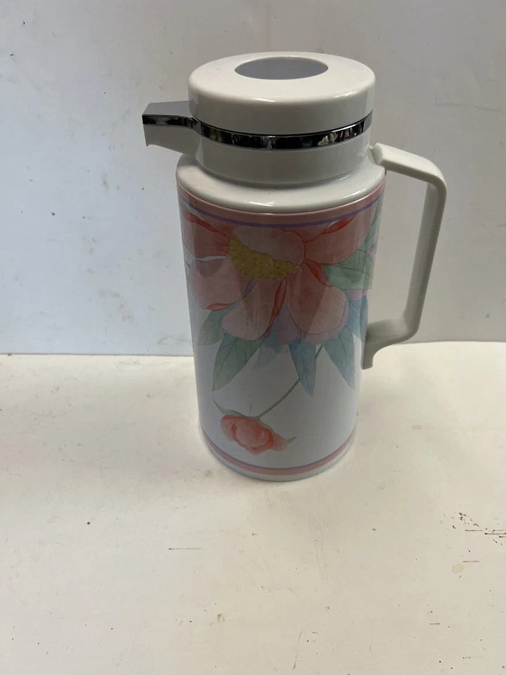 Servidor térmico Corelle Coordinates PEONY 1 qt. Foto 1 de 1