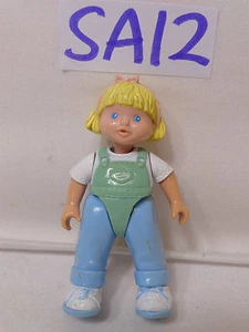 FISHER PRICE LOVING FAMILY DREAM HOUSE PART PERSON GIRL LITTLE SISTER 1993 - Picture 1 of 6