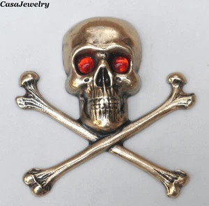 #2077 X-LARGE ANTIQUED GOLD SKULL/CROSS BONES W/RED EYES - 1 Pc - Picture 1 of 2