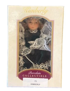 DG Handcrafted Poseable Figurine Porcelain Collectible Ornament Kimberly #73 - Picture 1 of 2