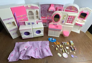 Vintage Goldlok Toys Barbie Size Kitchen Furniture Bathroom Vanity Food Doll Set - Picture 1 of 12