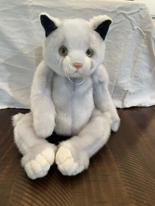 De Colección Ty Clásico Perla Gatito Gato Peluche Animal de Peluche 14" Gris Plateado Ojos Amarillos - Imagen 1 de 3