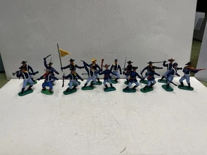 Timpo Swoppet Toys 54mm U.S. 7th Calvary Lot#2 17pcs - Picture 1 of 4
