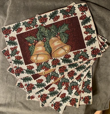 节日,六 (6) 个假日桌椅,带铃铛和冬青边框,挂毯 — 第 1/4 张图片