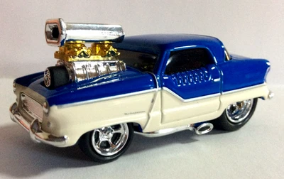 MUSCLE MACHINES 1954 NASH METROPOLITAN 1:64 --- 54 Nash AZUL   Foto 1 de 4