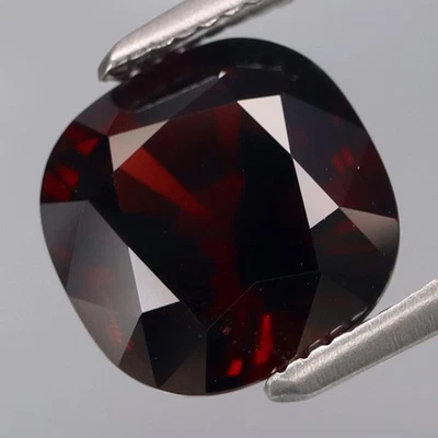 2,80 quilates ¡El mejor color! Espinela roja noble superior natural Myanmar ¡La mejor brillante y limpia! Foto 1 de 4