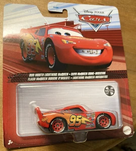Disney Pixar Cars Character Cars - Bug Mouth Lightning McQueen Corner Damage - Picture 1 of 6