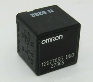 88-94 Chevy GMC Truck NOS Omron 5-Pin Automotive Relay 12077865 - Imagen 1 de 2