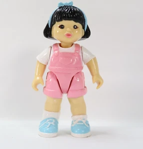 FISHER PRICE Dream Dollhouse ASIAN Girl Sister Daughter Figure Pink Black Hair - Picture 1 of 2