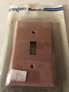 Vintage rosa Angelo #74538 Lichtschalter Steckdose Wandplatte Abdeckung-NOS, kostenloser Versand - Bild 1 von 3