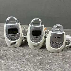 VTech DM221-2 Digital Audio Baby Monitor with Two Parent Units Read Details - Picture 1 of 4