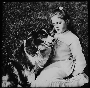 ANTIQUE Magic Lantern Slide GIRL WITH HER DOG C1910 EDWARDIAN PHOTO - Picture 1 of 2