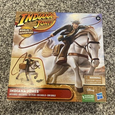 Figura Indiana Jones Worlds of Adventure Indiana Jones con caballo 2,5" nueva en caja Foto 1 de 4