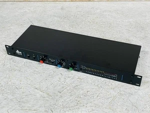 DBX 160A Professional Compressor Limiter Signal Processor tested working - Picture 1 of 7