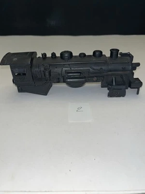 VINTAGE MARX #400 027 GAUGE PLASTIC LOCOMOTIVE SHELL - Image 1 of 4