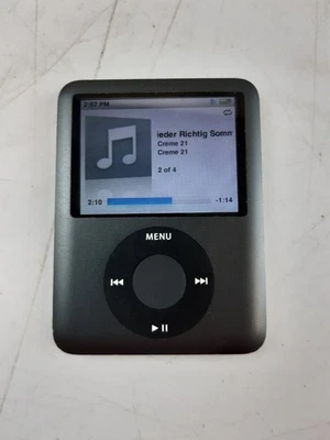 Apple iPod Nano 8GB 3rd Generation - Black - Image 1 of 4