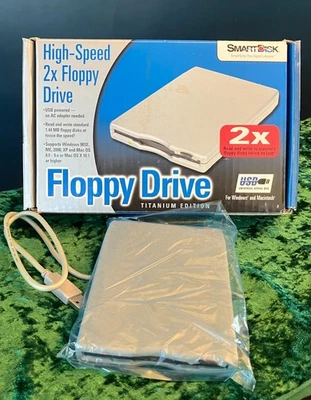 SmartDisk External Floppy Drive -- High-Speed 2x -- 1.44MG -- New in Box - Image 1 of 4