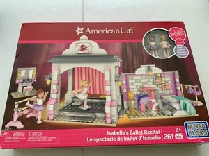 Mega Bloks American Girl Isabelle's Ballet Recital Luisa 2015 blocchi NUOVO omaggio sh - Foto 1 di 2