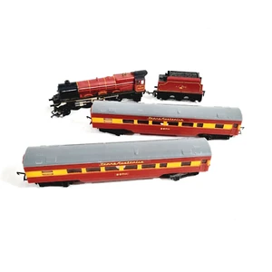 Hornby Triang OO Gauge Railways Made in Australia RS21 Countryman Circa 1964/65 - Picture 1 of 24