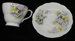VINTAGE ROYAL PATRICIAN ENGLISH BONE CHINA TEA CUP & SAUCER, FLOWER DECORATION - Picture 1 of 6