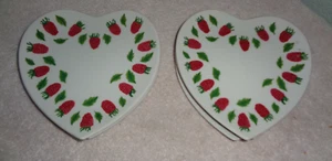6 Williams Sonoma Heart Raspberry Plates La Framboise Japan - Picture 1 of 2