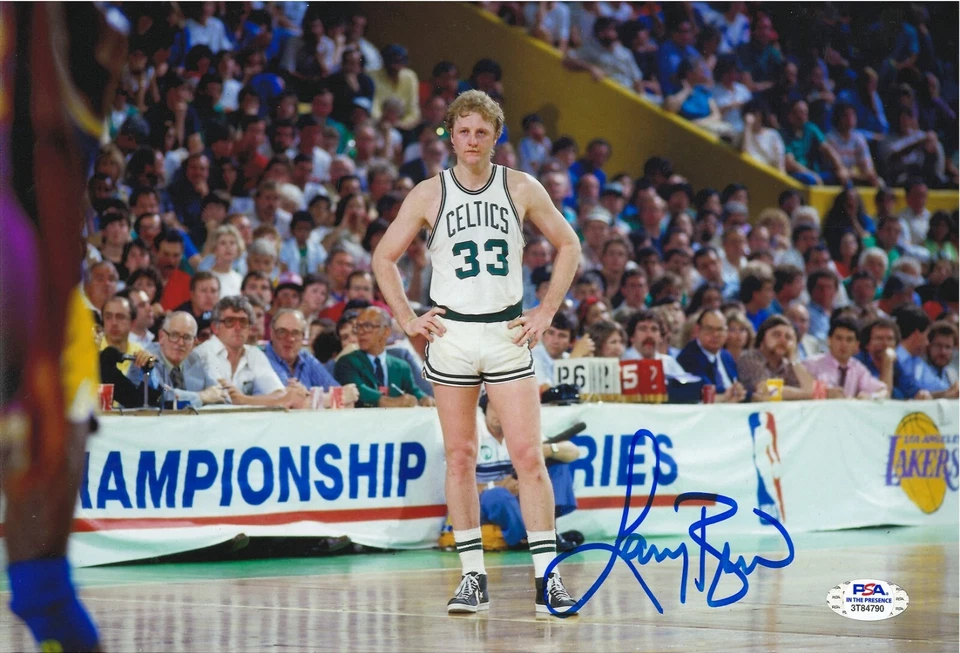 LARRY BIRD BOSTON CELTICS BASKETBALL HALL OF FAMER RARE SIGNED PHOTO WITH PROOF - Image 1 of 2