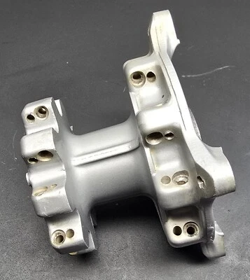 1995 - 1997 HONDA XR 600 СТУПИЦА ПЕРЕДНЕГО КОЛЕСА 44601-MAG-770 ЦЕНТР XR600 96 95 97 - Изображение 1 из 4