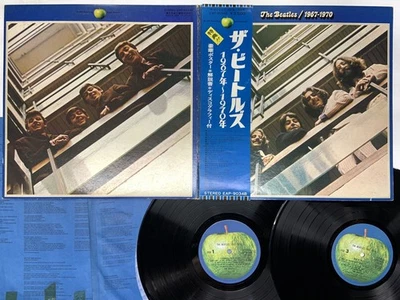 THE BEATLES 1967-1970 Japan LP OBI [52823ER] - Image 1 of 3