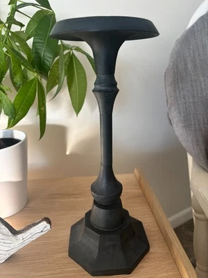 Candelabro pilar neoclásico Pottery Barn negro Foto 1 de 4