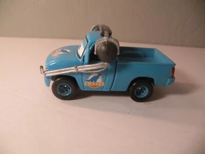 Disney Pixar Cars - ROGER WHEELER DINOCO CREW CHIEF - 1:55 Scale Diecast - Picture 1 of 7
