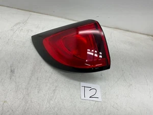 Luz trasera lateral del conductor Chrysler Pacifica 2017 2018 2019 2020 OEM - Imagen 1 de 10