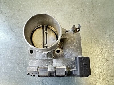 Cuerpo acelerador Ford C-Max 1.6 manual gasolina 2012-2017 7S7G9F991 Foto 1 de 4