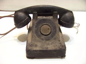 Vintage Western Electric Company FIW desk top telephone black Bakelite phone - Picture 1 of 8