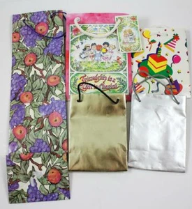 Lot 4 Small Gift Bags & 1 Wine Gift Bag Friends Birthday All Occasion Hallmark - Picture 1 of 7