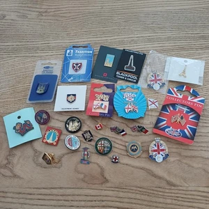 Bundle of Vintage Mixed Enamel & Modern Collectable Pin Badges - Picture 1 of 11