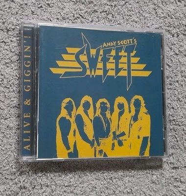 Andy Scott's SWEET: Alive & Giggin'! - CD-Album 1995, Pseudonym Records, lim.! - Image 1 of 3