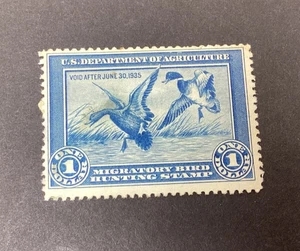 US 1934 Federal Duck Stamps RW1 Mallards $1 Unsigned Used Thin - Picture 1 of 5