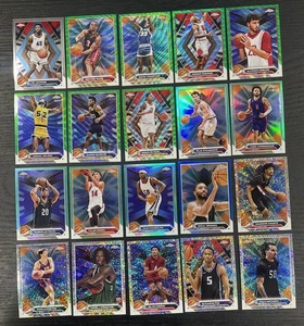 2023-24 Topps Chrome Basketball NBA Stars Parallel Wave Mini Diamonds - Photo 1/5