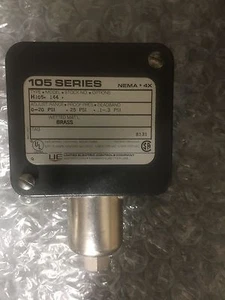 United Electric Pressure Control Switch H105-144 0-20 PSI .1-.3 DeadBand - Picture 1 of 1