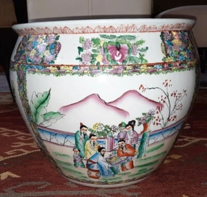 Chinese Peacock Bird Jardiniere Koi Fish Bowl Plant Pot  Rose Medallion Vase  - Picture 1 of 9