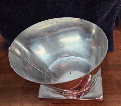 Moldes de velas de metal: grandes ovalados de 5 1/2" x 6" de profundidad Foto 1 de 2