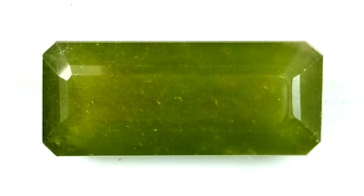 25.30 Cts Antique Quality 100% Natural Peridot Octagon Emerald Cut Loose stone - Image 1 of 4
